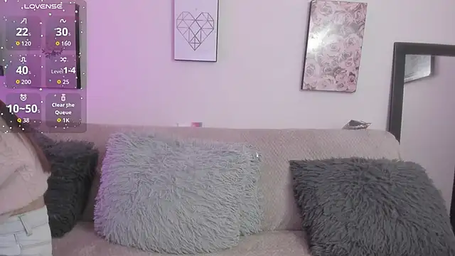 Snapshot of Murieel_69 chatting on October 23, 7:23 pm Murieel 69 online show from October 23, 7:23 pm