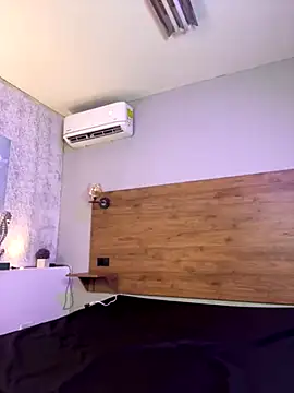 Snapshot of DeboraEvans chatting on October 21, 6:41 pm DeboraEvans online show from October 21, 6:41 pm