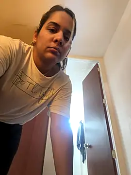 Snapshot of DeboraEvans chatting on October 29, 3:25 pm DeboraEvans online show from October 29, 3:25 pm