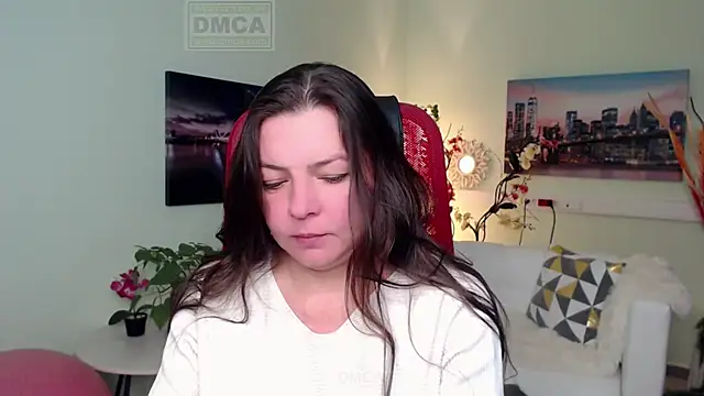 Lily flower7 online show from November 21, 4:44 am