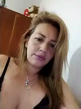 edithhermosa online show from January 26, 6:06 pm