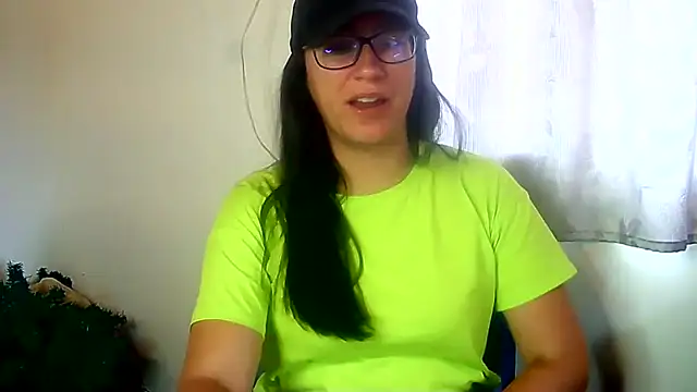 Snapshot of brittanycheeks chatting on February 5, 7:31 pm brittanycheeks online show from February 5, 7:31 pm