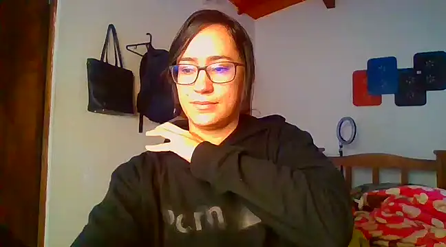 Snapshot of brittanycheeks chatting on March 21, 1:01 pm brittanycheeks online show from March 21, 1:01 pm