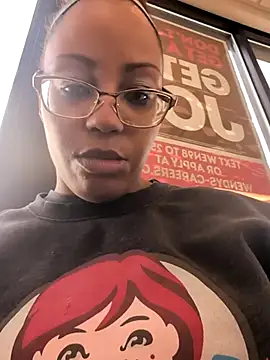 samone9 online show from January 11, 6:46 pm