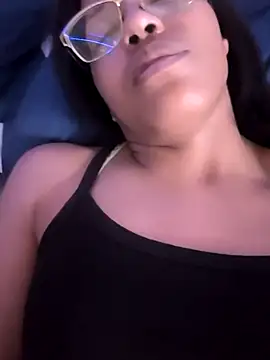 samone9 online show from March 13, 9:43 pm