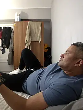 antonioM84 online show from November 19, 12:32 am