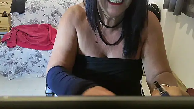 Snapshot of 45marina45 chatting on October 13, 7:30 am 45marina45 online show from October 13, 7:30 am