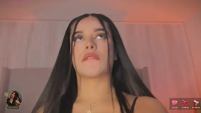 kaylarossi online show from April 16, 7:36 pm