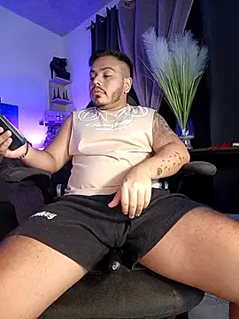 Snapshot of Naughty_Charly chatting on September 14, 12:54 am Naughty Charly online show from September 14, 12:54 am