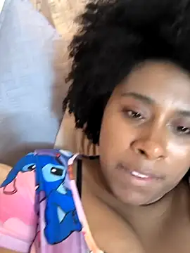 EmmilyBrant online show from February 8, 2:47 am