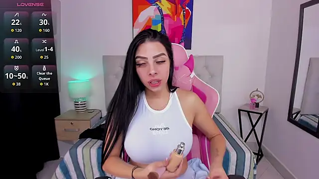 Snapshot of KristalFoxx chatting on November 10, 12:59 pm KristalFoxx online show from November 10, 12:59 pm