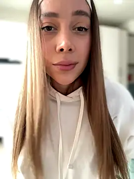 Snapshot of Condes_carmen chatting on November 14, 10:14 am Condes carmen online show from November 14, 10:14 am