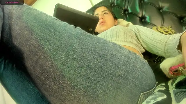 Snapshot of Miss18taylor chatting on November 30, 2:59 am Miss18taylor online show from November 30, 2:59 am