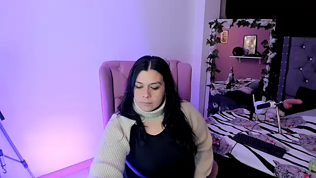 martina foxy  online show from February 15, 11:28 am