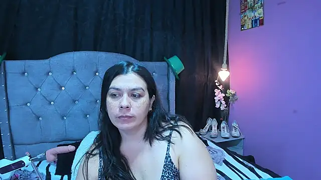 martina foxy  online show from March 22, 12:04 pm