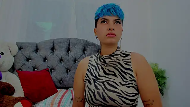 Snapshot of ivanna_rivera chatting on January 14, 2:53 pm ivanna rivera online show from January 14, 2:53 pm