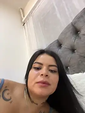 Snapshot of ivanna_rivera chatting on March 10, 7:29 pm ivanna rivera online show from March 10, 7:29 pm