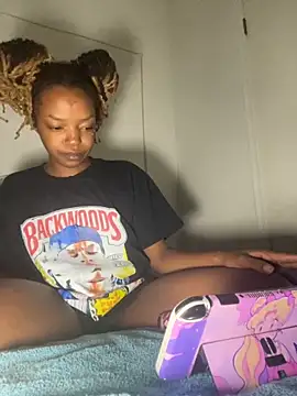 minimama69 online show from September 10, 4:45 am