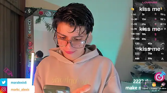 marckalexis online show from November 26, 4:41 pm