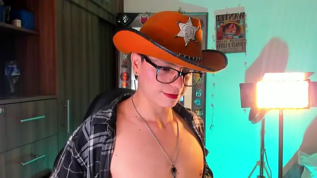 marckalexis online show from April 8, 11:37 pm