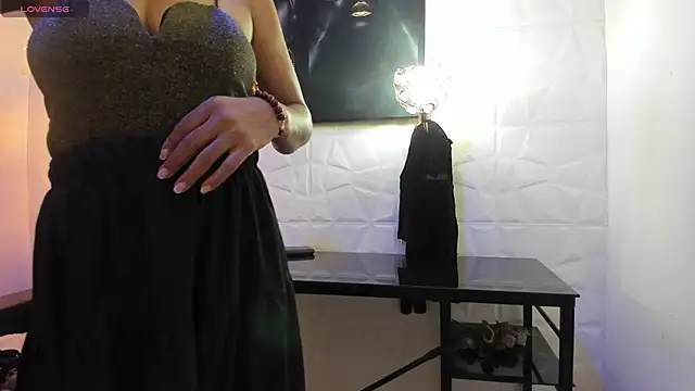 miss lucero1 online show from October 26, 3:01 am