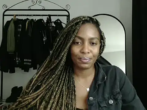 Snapshot of marisilva_br chatting on January 14, 11:16 pm marisilva br online show from January 14, 11:16 pm