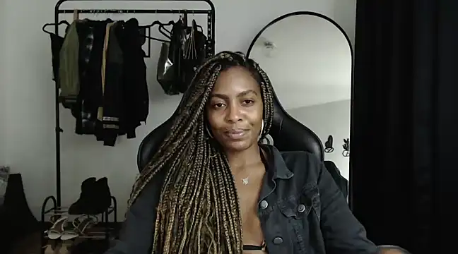 Snapshot of marisilva_br chatting on January 16, 1:37 am marisilva br online show from January 16, 1:37 am