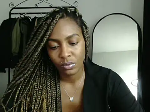 Snapshot of marisilva_br chatting on January 31, 6:25 pm marisilva br online show from January 31, 6:25 pm