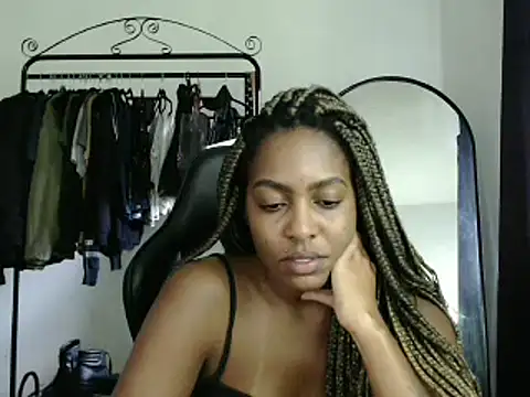 Snapshot of marisilva_br chatting on February 14, 2:12 pm marisilva br online show from February 14, 2:12 pm