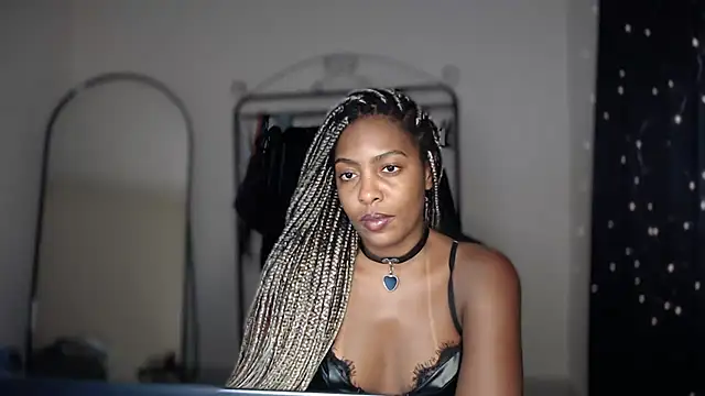 Snapshot of marisilva_br chatting on September 29, 10:25 pm marisilva br online show from September 29, 10:25 pm