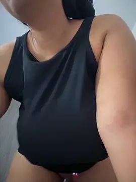 XMara online show from October 9, 4:38 pm