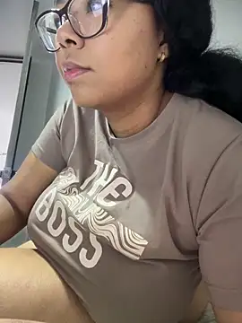 XMara online show from October 11, 7:01 pm