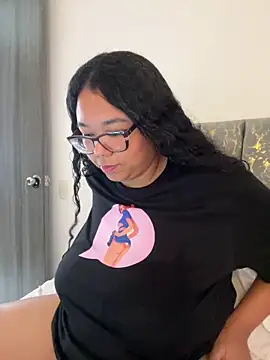 XMara online show from February 2, 5:00 pm