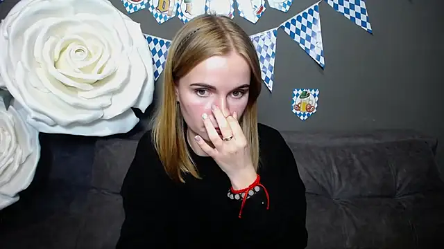 MargaritaKiss online show from October 1, 6:47 pm