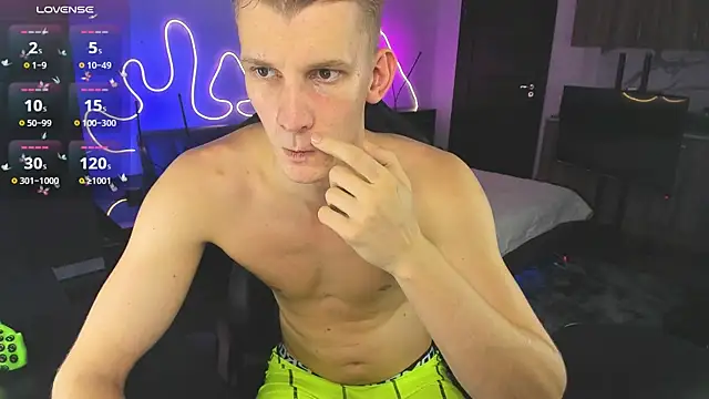 Brad Maloney online show from October 27, 8:02 pm