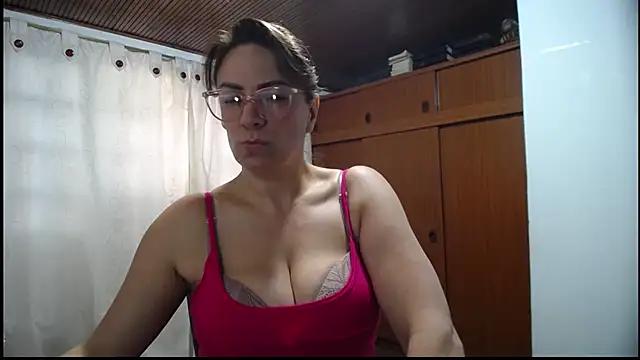 Snapshot of wandarubio chatting on January 13, 10:24 pm wandarubio online show from January 13, 10:24 pm