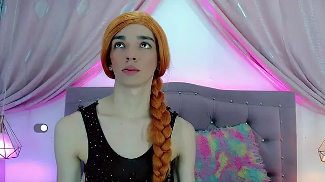 SexyJuliii21 online show from December 5, 2:31 am