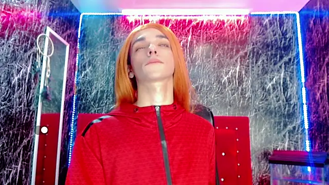 SexyJuliii21 online show from December 28, 2:01 am