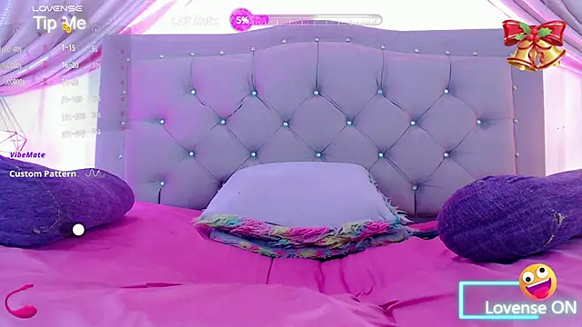 SexyJuliii21 online show from January 8, 5:05 am