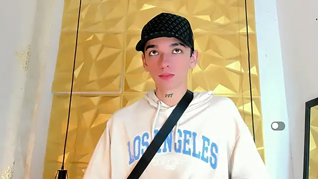 SexyJuliii21 online show from September 11, 3:17 am