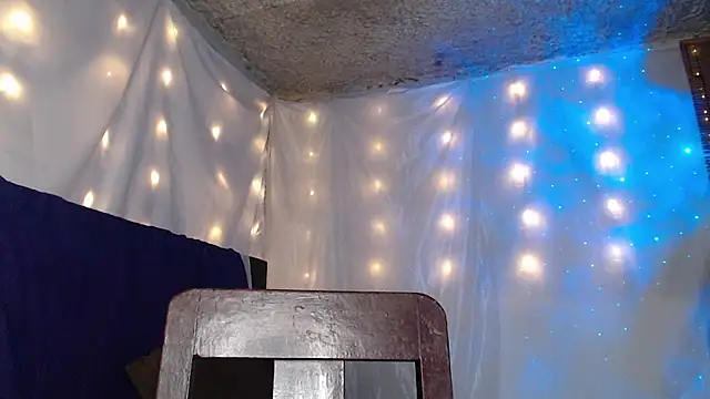 Marci owo online show from December 31, 9:17 pm