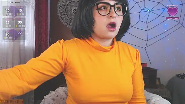 Marci owo online show from October 31, 3:13 pm