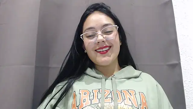 Snapshot of Alisha_99 chatting on November 26, 5:58 pm Alisha 99 online show from November 26, 5:58 pm