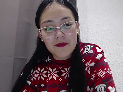 Snapshot of Alisha_99 chatting on November 28, 6:54 pm Alisha 99 online show from November 28, 6:54 pm
