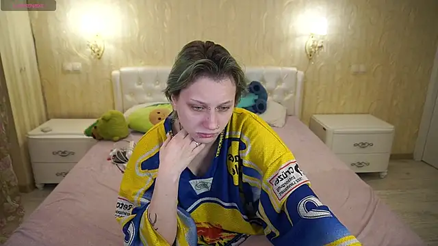 LunaaMayy online show from February 17, 12:18 am