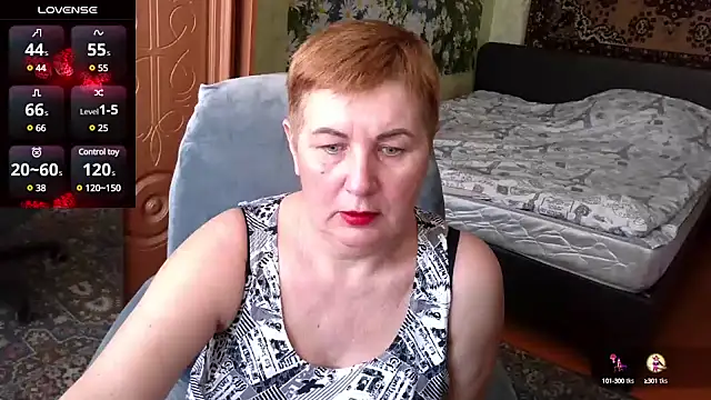 Snapshot of NicoleOlla chatting on March 2, 5:33 am NicoleOlla online show from March 2, 5:33 am