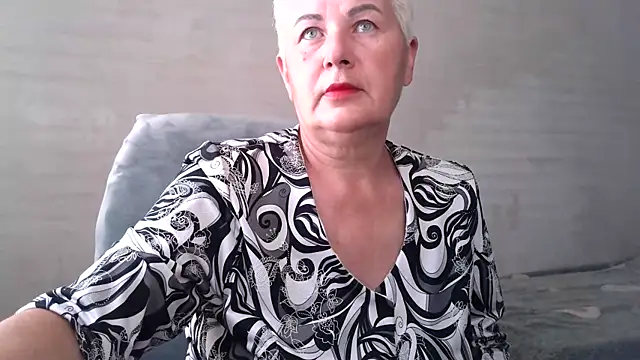 Snapshot of NicoleOlla chatting on September 24, 1:42 am NicoleOlla online show from September 24, 1:42 am