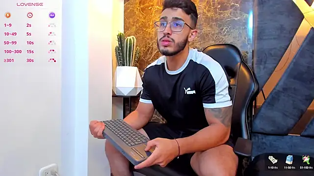 Liam Kleiin online show from September 20, 11:22 am