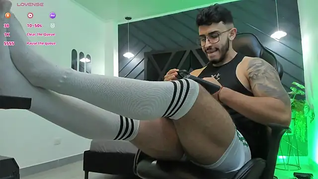 Liam Kleiin online show from October 6, 11:29 am