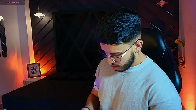 Liam Kleiin online show from April 16, 11:22 am